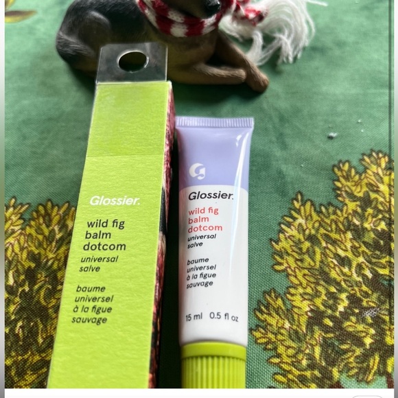 New! Glossier Wild Fig Balm Dotcom - Picture 2 of 2